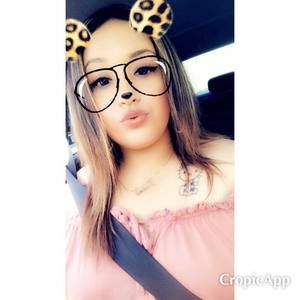 Meet your Posher, Karina